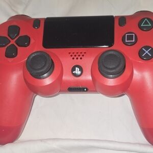 Sony DualShock 4 Controller - Bold Red